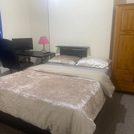 Transformative Housing Laurie Avenue Apartment Nottingham Luaran gambar