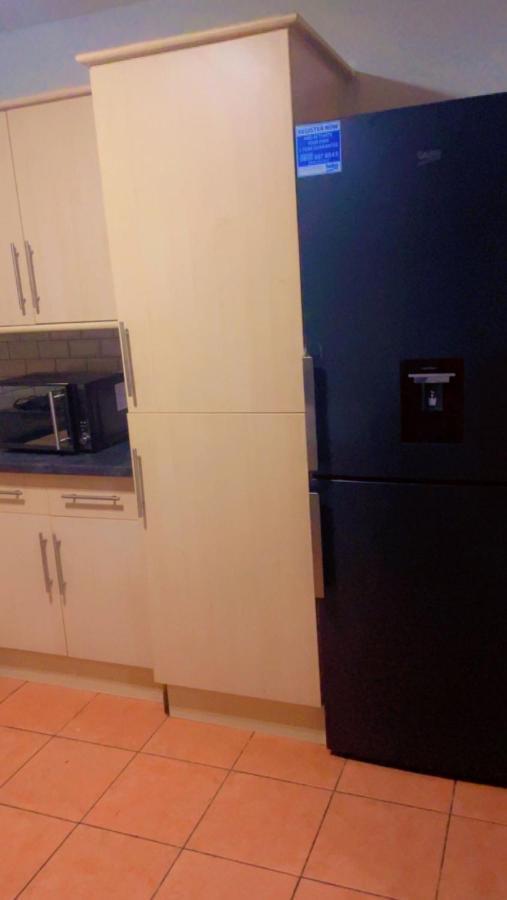 Transformative Housing Laurie Avenue Apartment Nottingham Luaran gambar